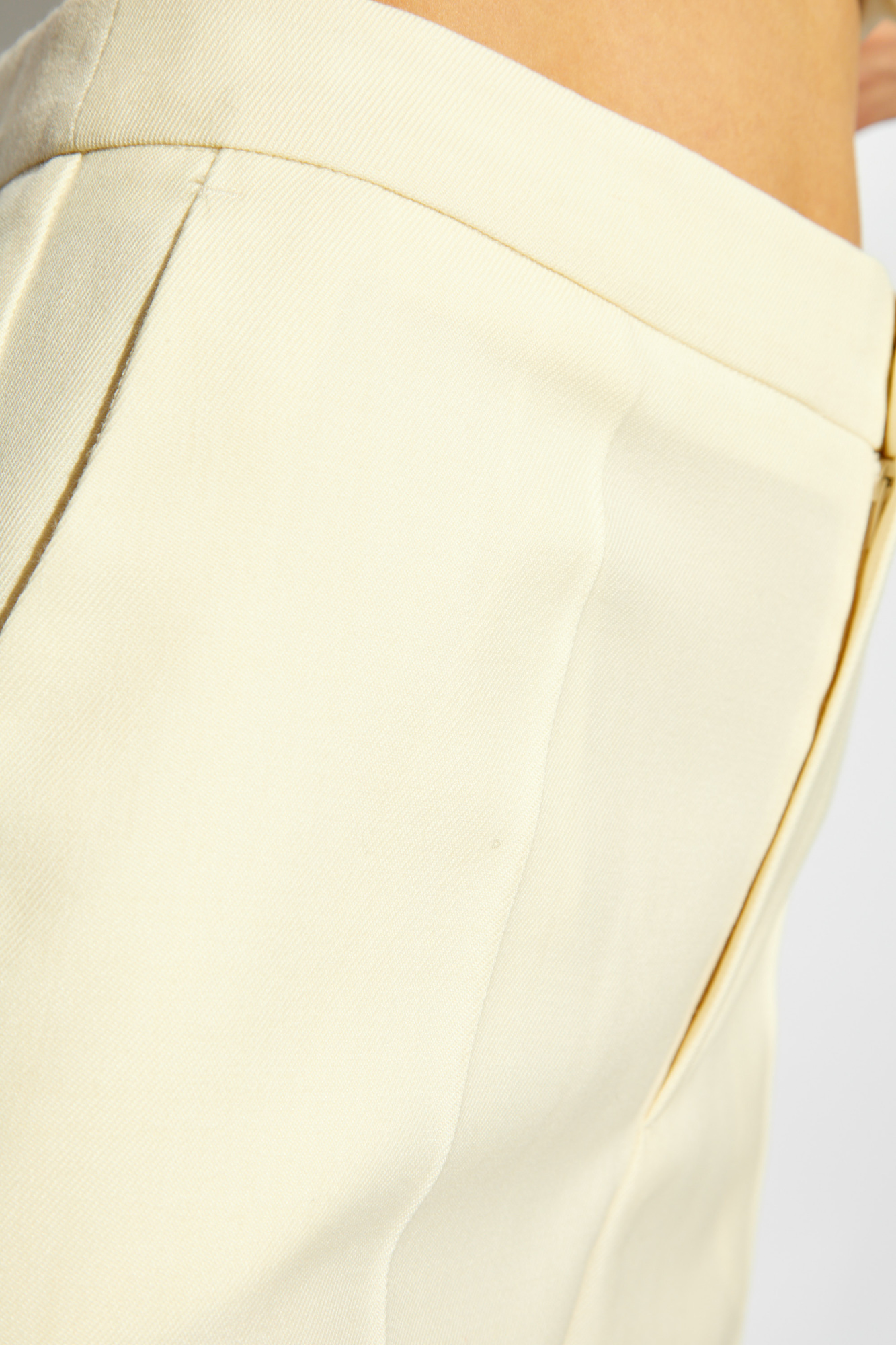 ボトムスその他 Moncler Cream-colored cotton trousers Moncler Cream-colored cotton trousers – Visamoda